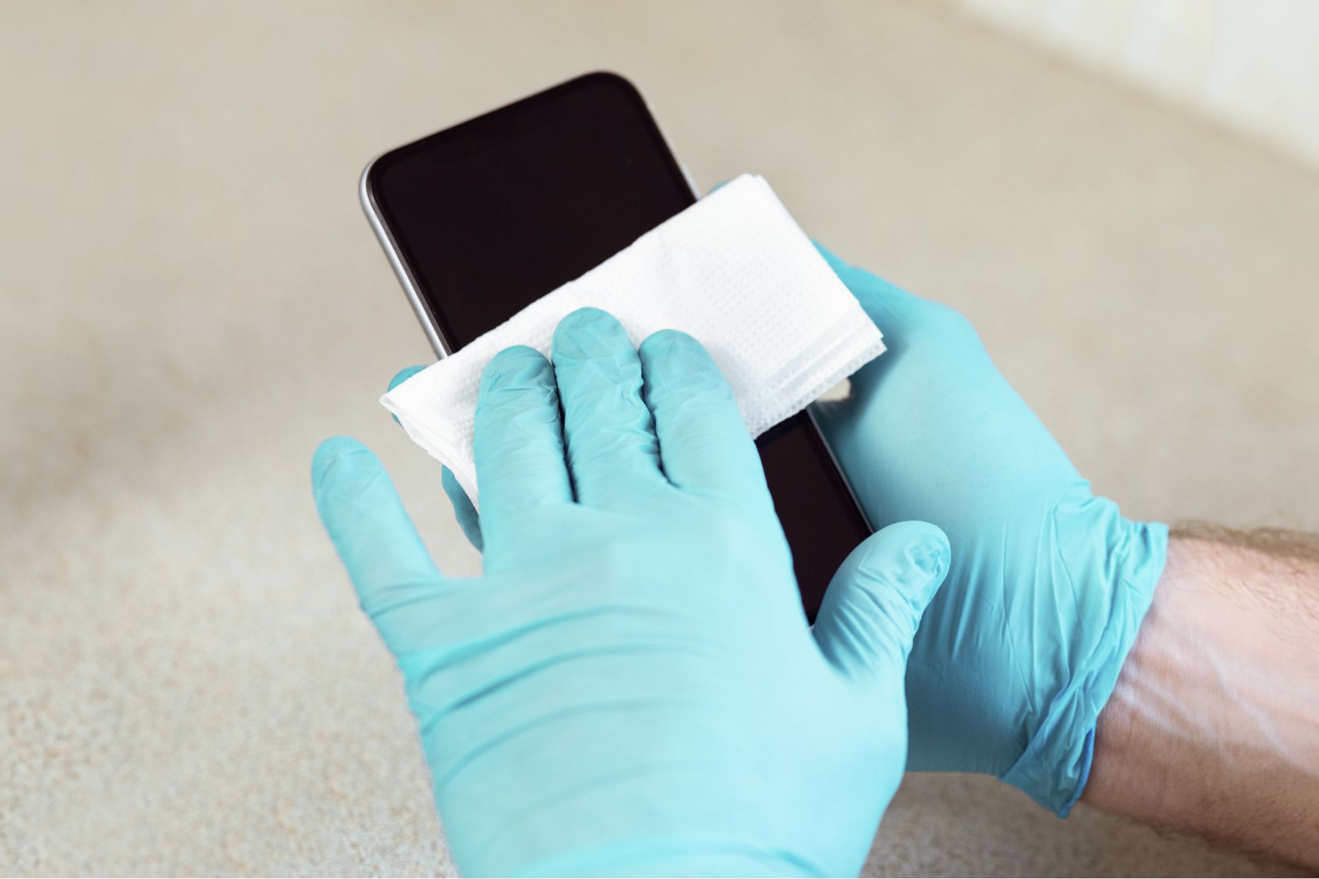 Σωστός καθαρισμός κινητού τηλεφώνου