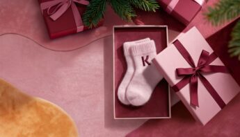 Έρευνα Klarna: Το 95,1% των Ελλήνων δηλώνει ότι η ακρίβεια θα επηρεάσει τις χριστουγεννιάτικες αγορές τους 2 klarna holiday 2